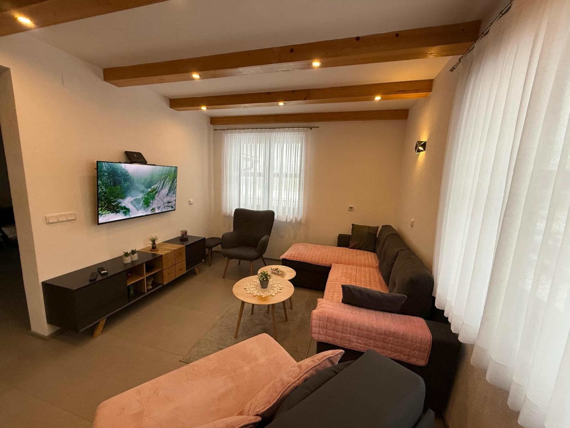 Plitvice Apis Villa Кореница Екстериор снимка